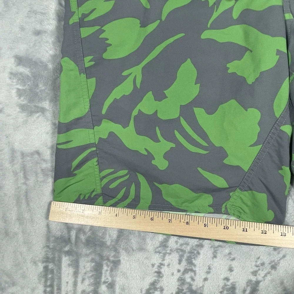 Patagonia Mens 38 Board Shorts Green Grey Abstract Camo Swim Trunks Surf